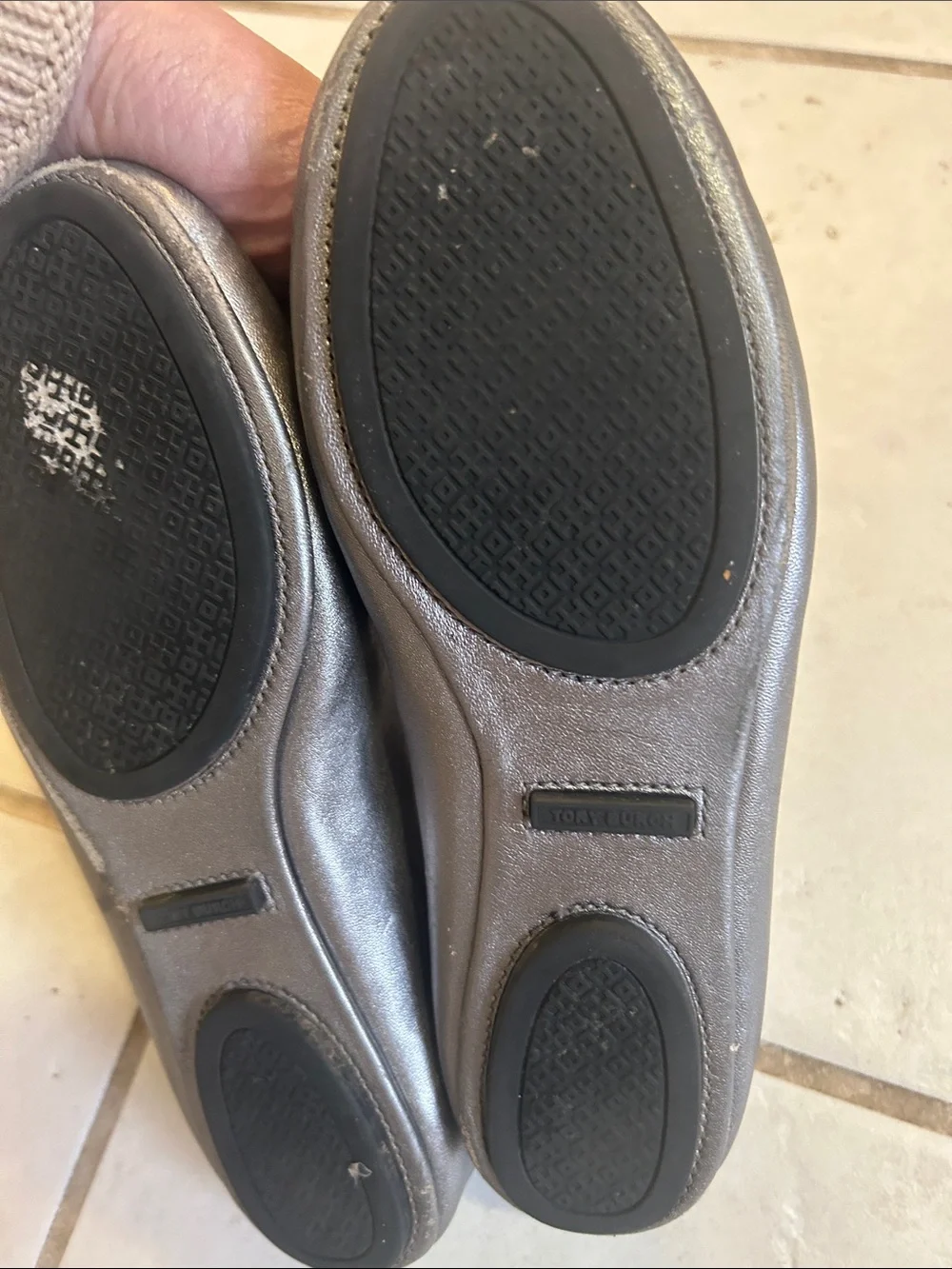Tory Burch Minnie Travel Ballet Flats Size 6 Silver Gray
